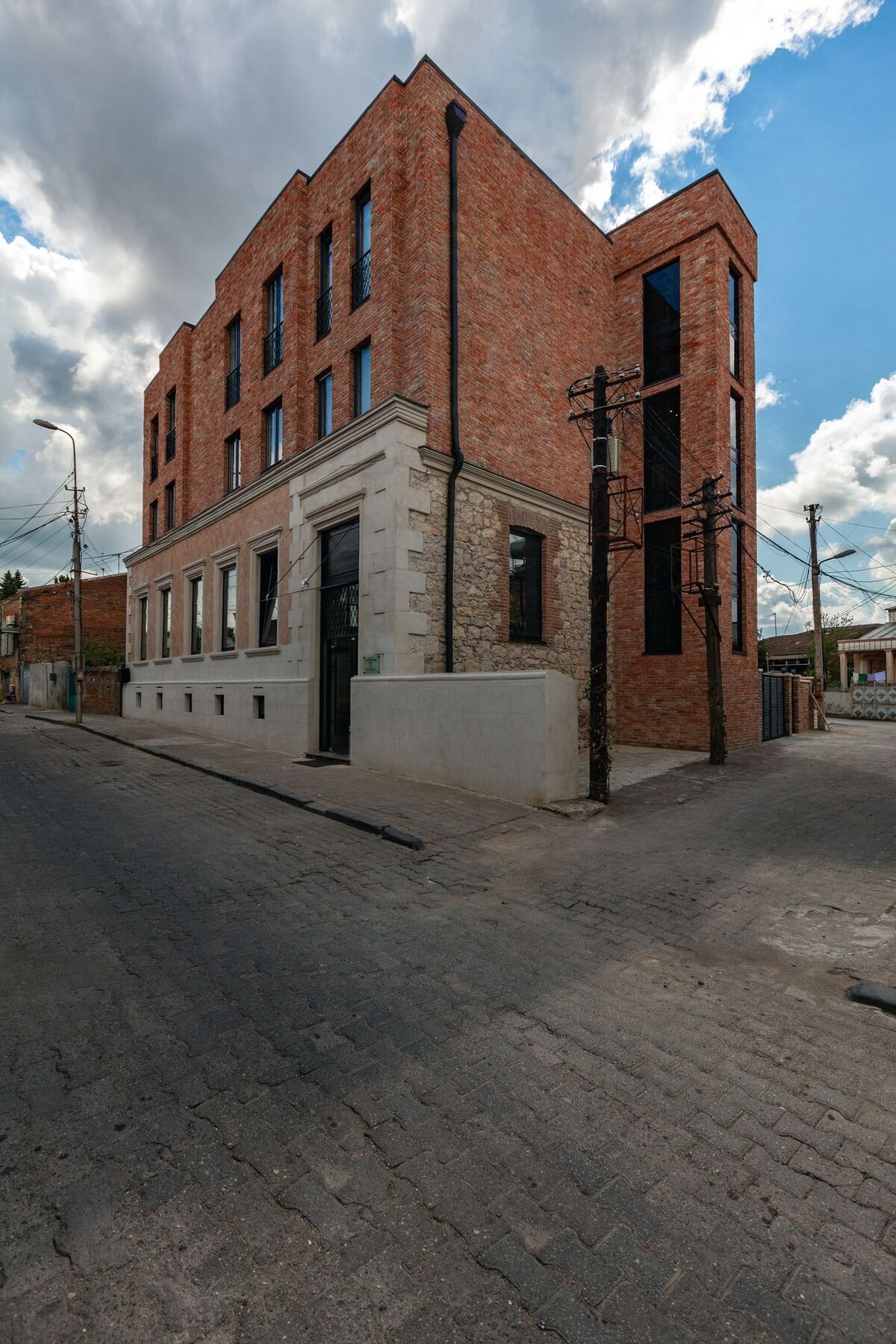 Solomon Hotel Kutaisi Exterior photo